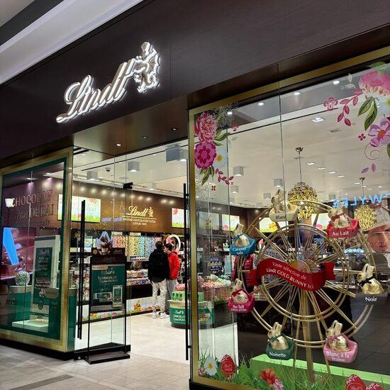 Boutique Lindt - Restaurants de Montréal