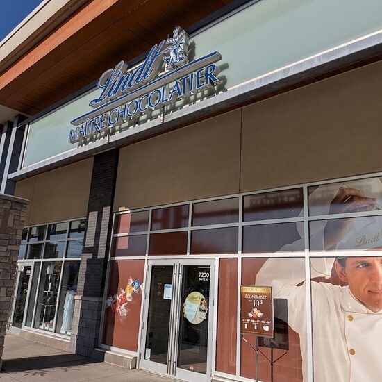 Boutique Lindt - Restaurants in Montreal