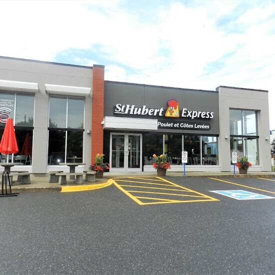 Rôtisserie St-Hubert Express - Restaurants Rôtisseries de Montréal