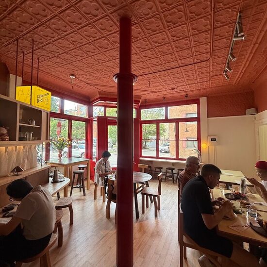 Thé Jinjin - Delis, Tea Restaurants in Montreal