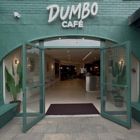 Dumbo Café - Restaurants de Montréal