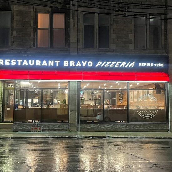 Bravo Pizzeria - BBQ Restaurants in Montreal