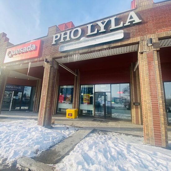 Pho Lyla - Restaurants Asiatiques, Coréens, Thaïlandais de Laval