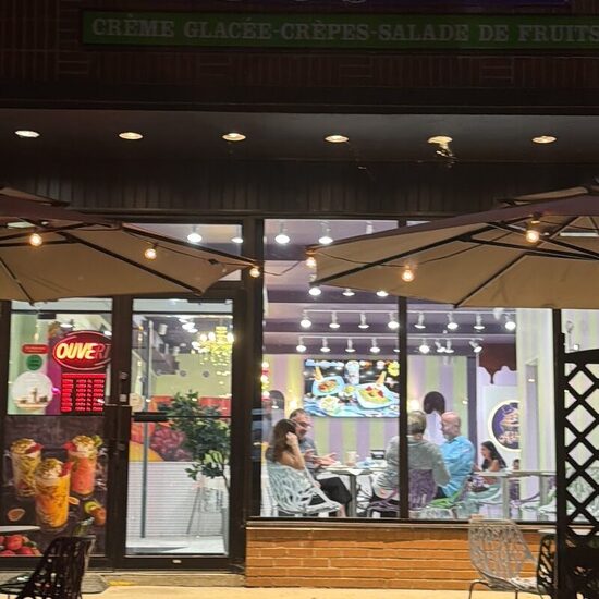 Mr. Ashta - Restaurants Cr&egrave;mes glac&eacute;es de Montr&eacute;al
