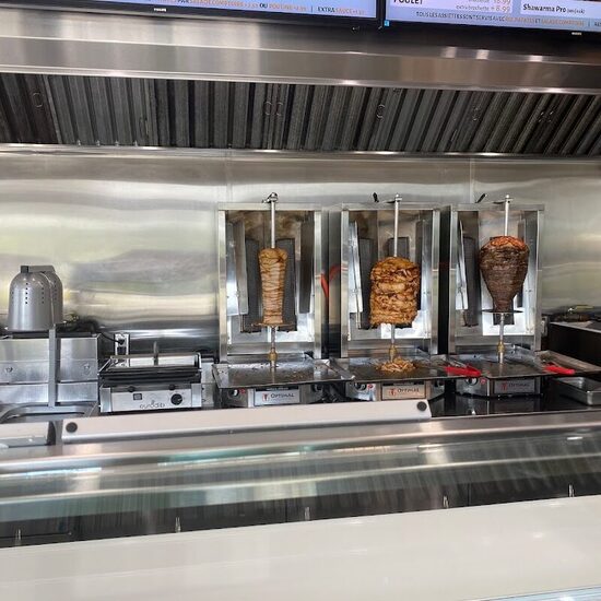 Shawarma Pro's Bey - Restaurants Deli, Sandwichs de Montréal