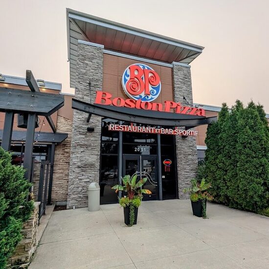 Boston Pizza - Takeout Available Restaurants in Montreal