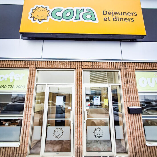 Cora Déjeuners et dîners - Chez Cora Restaurants in Montreal