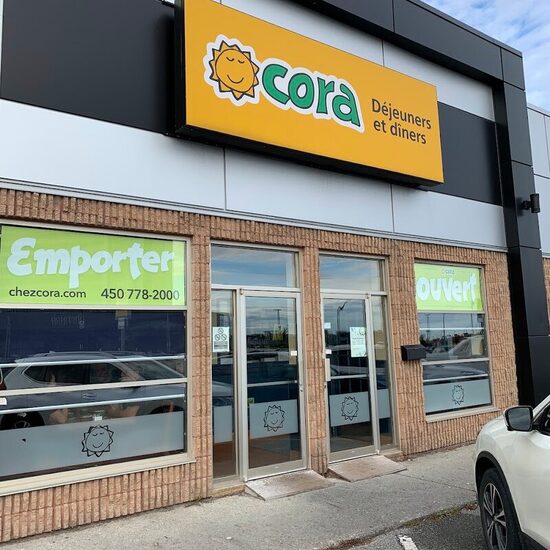 Cora Déjeuners et dîners - Creative, Breakfast Restaurants in Montreal