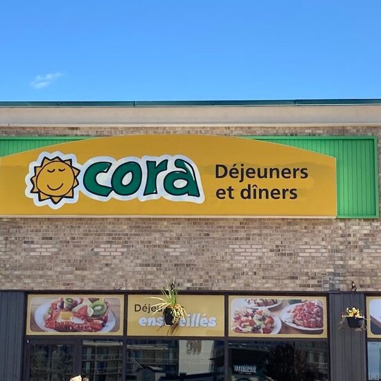 Cora Déjeuners et dîners - Restaurants in Montreal