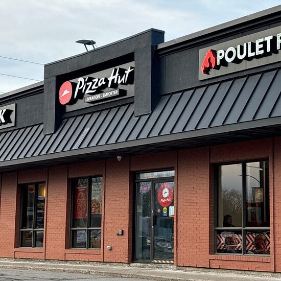 Pizza Hut - Pizza, Pasta Restaurants in Sainte-Th&eacute;r&egrave;se