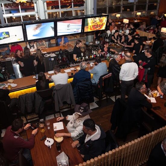 La Cage - Poutine, BBQ Restaurants in Repentigny