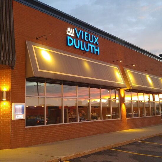 Au Vieux Duluth - Mediterranean, Middle Eastern, Afghan, Kebab Restaurants in Saint-Eustache