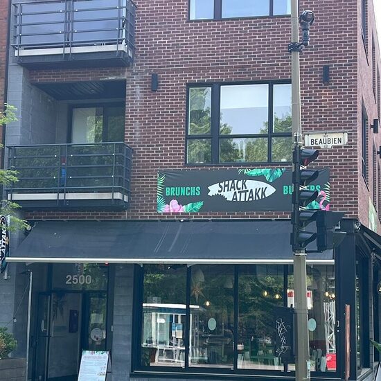 La Grand-Mère Poule & Shack Attakk - Restaurants in Montreal