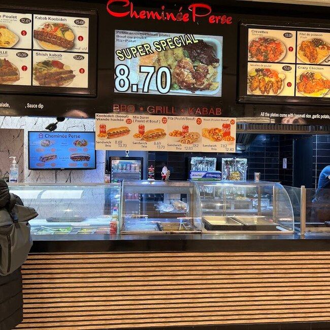 Cheminee Perse -  Restaurants Near: H3S2B2