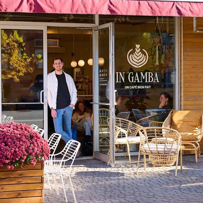 Caf&egrave; In Gamba -  Restaurants Near: H2V4H2