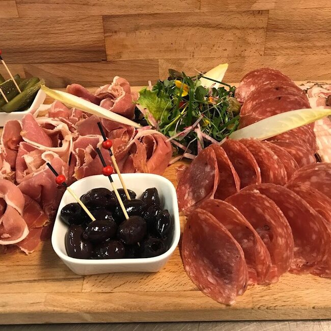 La Brigade Volante -  Restaurants Near: H1Y2W7