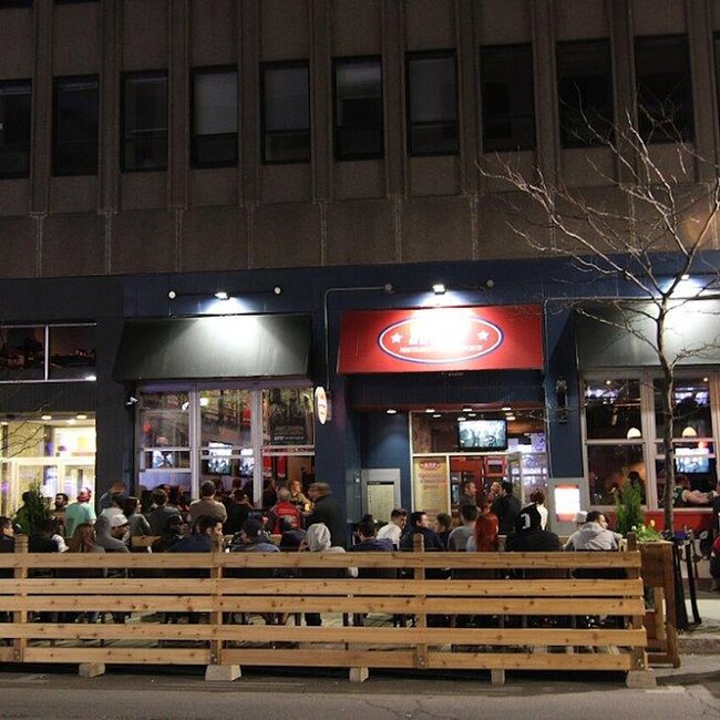 MVP Restaurant & Bar Sportif - Middle Eastern, Iranian, American Restaurants Near: H2V4E4