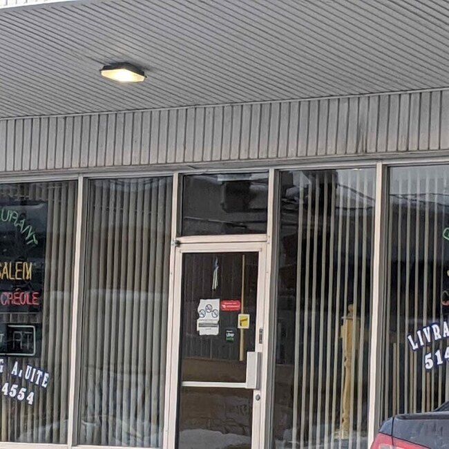 Jerusalem Tropiko - Restaurants pr&egrave;s de: H1Z1B8