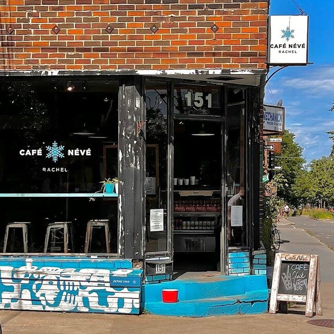 Caf&eacute; N&eacute;v&eacute; - Restaurants pr&egrave;s de: H2W1C8