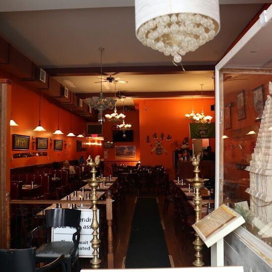 Thanjai - Restaurants Indiens, Créatives de Montréal