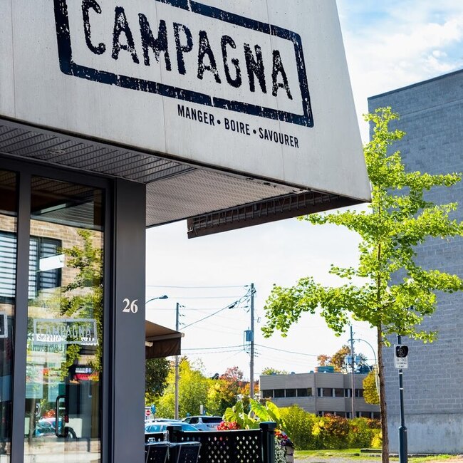 Campagna - Laurentians (North Shore) Bistros