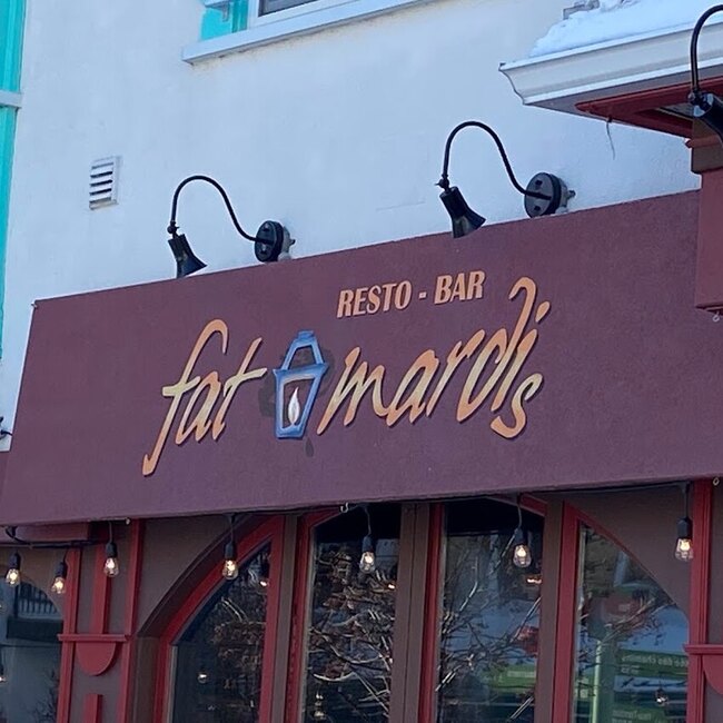 Fat Mardis - Laurentians (North Shore) BBQ Open Monday Restaurants