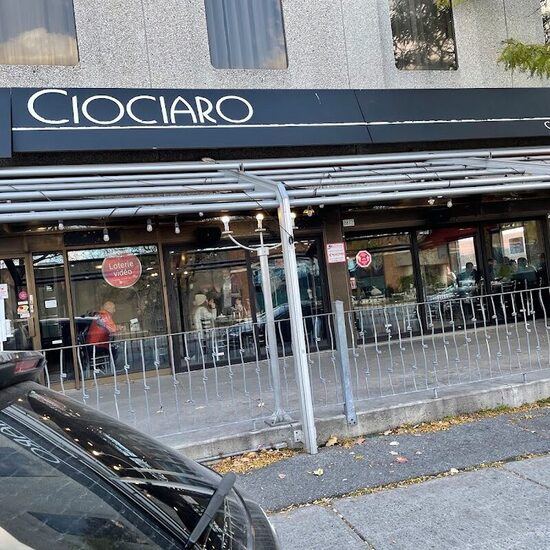 Ciociaro Sports Bar & Grill - Restaurants Caf&eacute;s de Montr&eacute;al