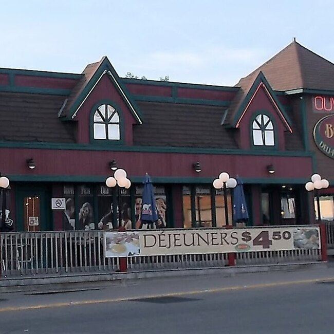 Biggys D&eacute;li & Pizza - Restaurants pr&egrave;s de: J7Y4E5