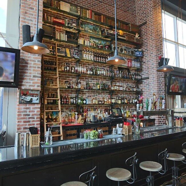 La Belle & La Boeuf - Burger Bar - Restaurants Centropolis