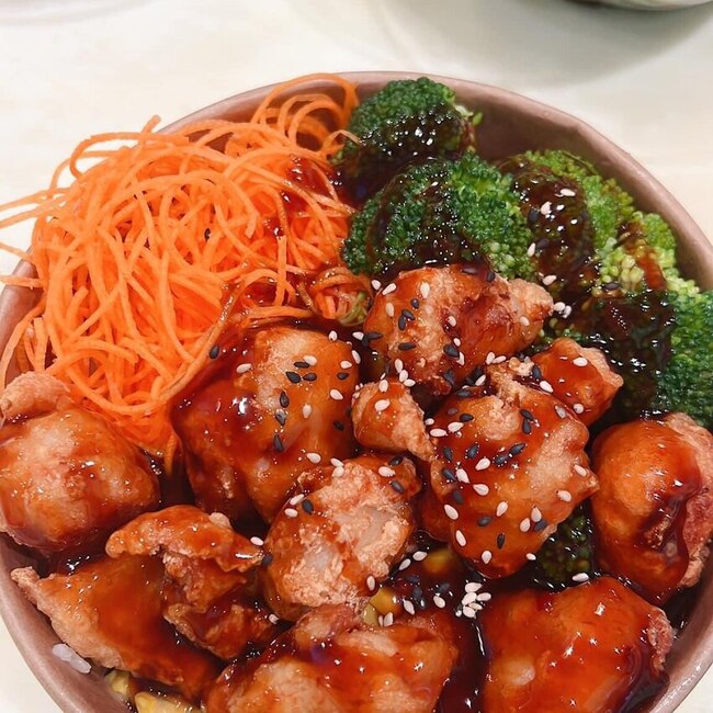 Yummy Sushi Restaurant