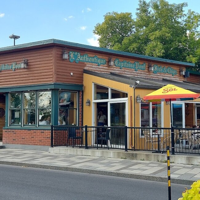 Capitaine Pouf - Restaurants Near: J3B2K4