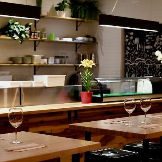 Tora Sushi - Restaurants de Montréal