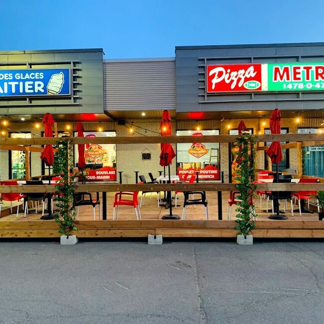 Pizza M&eacute;tro - Restaurants Sainte-Anne-des-Plaines