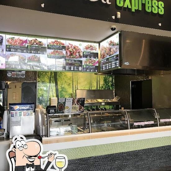 Thai Express Notre-Dame-de-Grâce (NDG), Montreal: Menu, Reviews & Reserve (2026)