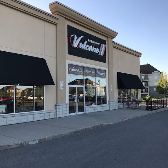 Vulcano - Pizza, Tea Restaurants in Montreal