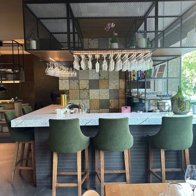 Resto Capucine Montreal Restaurant: Menu, Reviews & Reserve (2026)