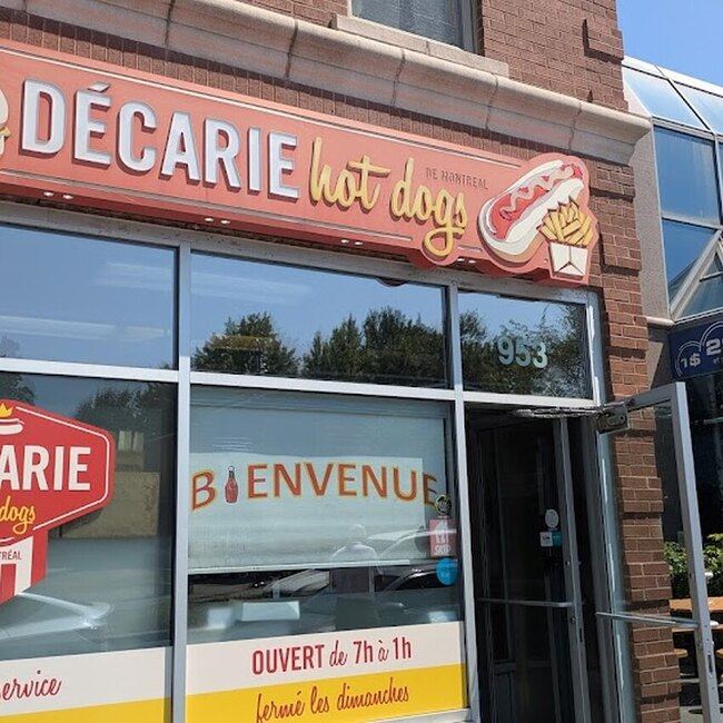 D&eacute;carie Hot Dog - Restaurants Commande en ligne pr&egrave;s de: H4N0E2