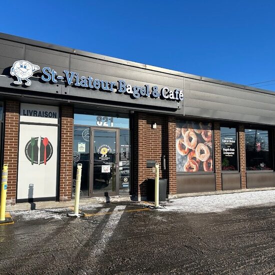 St-Viateur Bagel - Restaurants pr&egrave;s de: H9H2A4