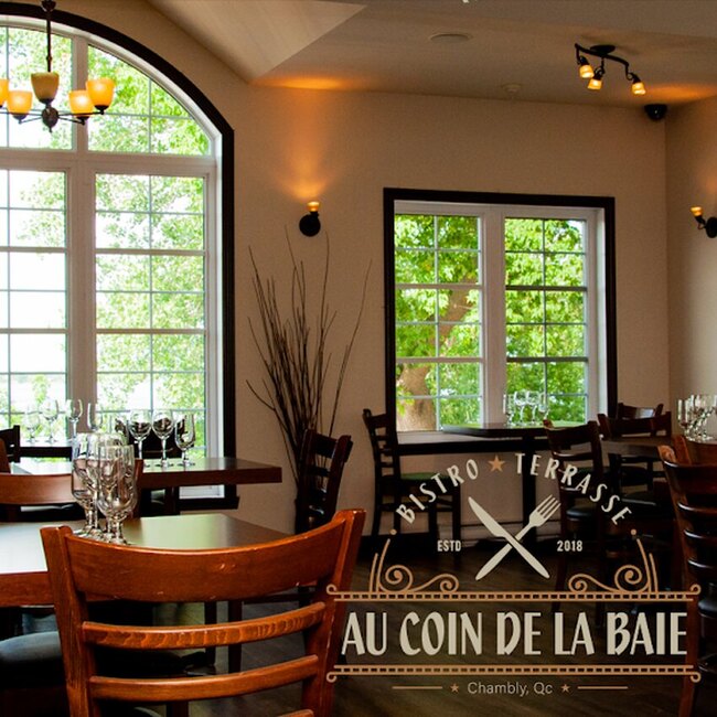 Au Coin De La Baie - Restaurants pr&egrave;s de: J3L1Y7