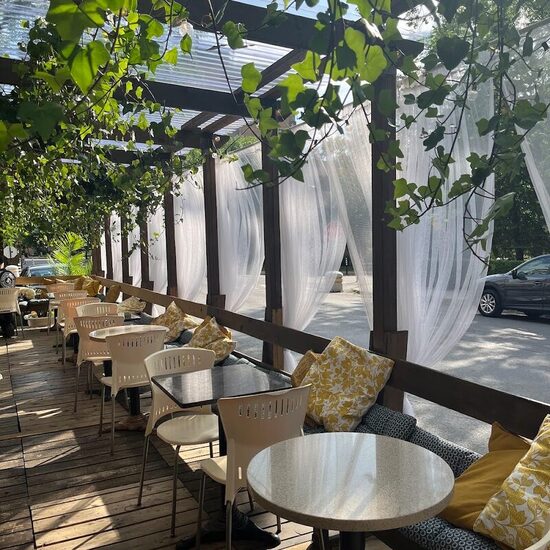 Le Bureau Bar Tapas - Restaurants in Montreal