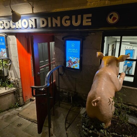 Le Cochon Dingue - Restaurants Bistro, Sandwichs, Desserts et Sucreries, Salades, Tartares de Québec