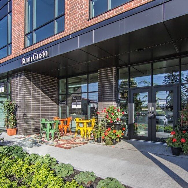 Buon Gusto - Restaurants Ouverts dimanche Magog