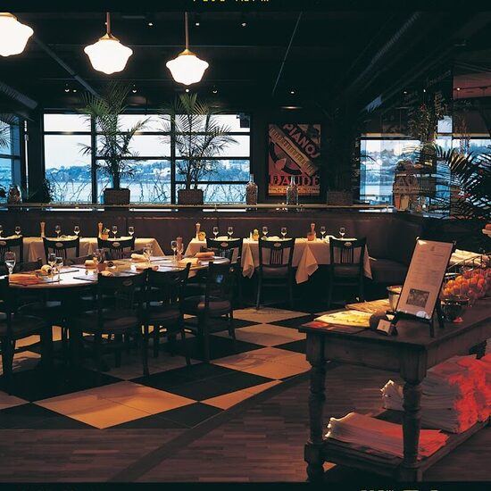 Café du Monde - Grill, Italian Restaurants in Quebec