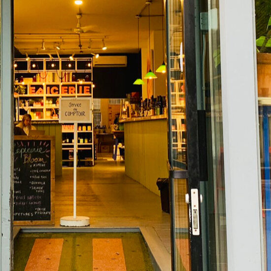 Le Caf&eacute; Bloom - French, Breakfast Restaurants in Montreal-Southwest