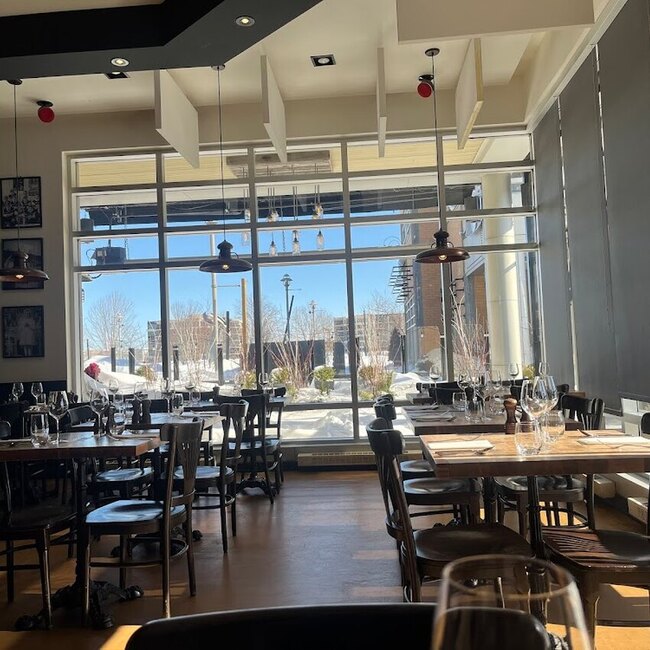 Chez Lionel - Restaurants Fran&ccedil;ais Ouverts mardi Boucherville