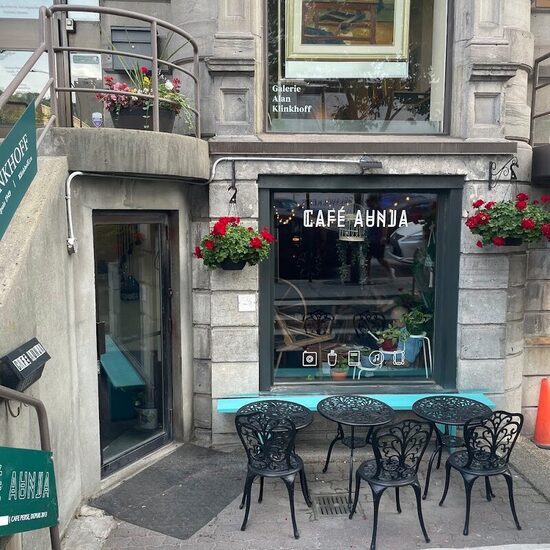Cafe Aunja - Restaurants in Montreal open monday