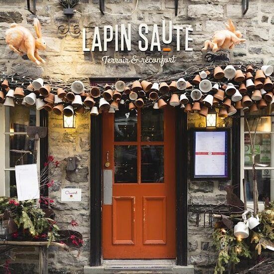 Le Lapin Sauté - Burgers, Sandwiches Restaurants in Quebec