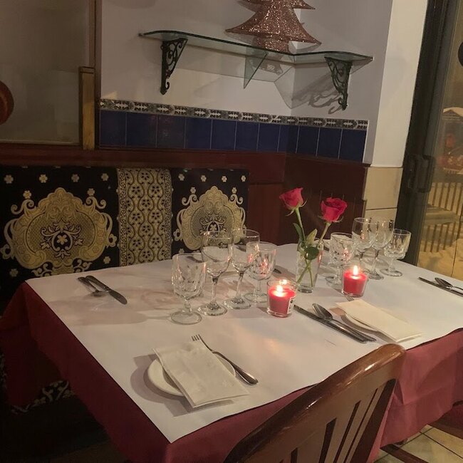 Taj Mahal Restaurant