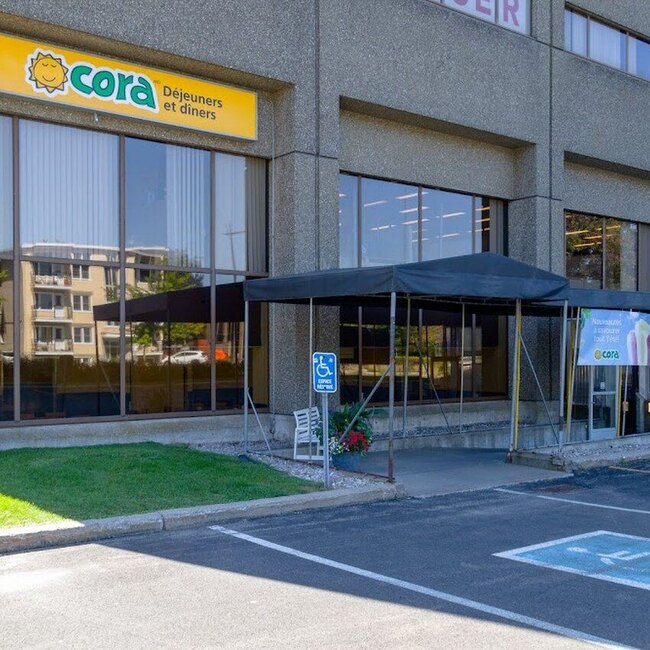 Cora D&eacute;jeuners et d&icirc;ners - Cora Restaurants in Montreal