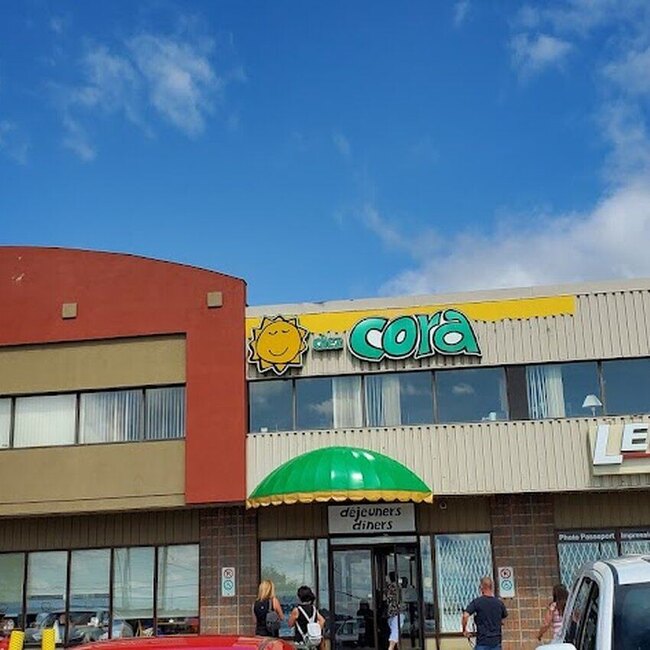 Cora D&eacute;jeuners et d&icirc;ners - Cora Restaurants in Montreal